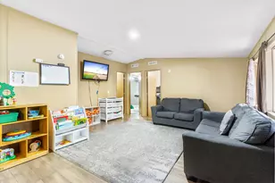 3555 S Pacific Hwy, Medford, OR 97501 - Photo 4