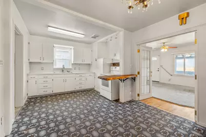 1633 Division Street, Klamath Falls, OR 97601 - Photo 34