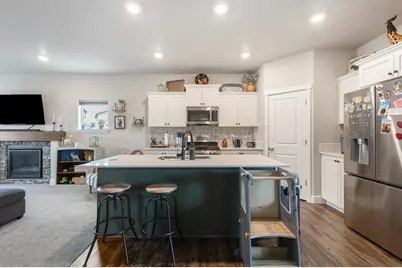 3400 NW 11th Court, Redmond, OR 97756 - Photo 8