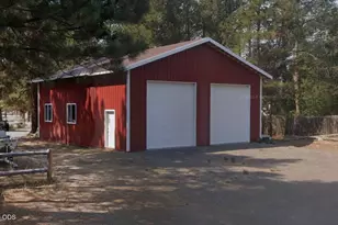 52531 Lost Ponderosa Rd, La Pine, OR 97739 - Photo 4