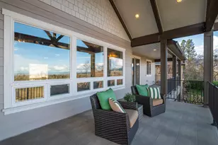 754 E California St, Jacksonville, OR 97530 - Photo 34