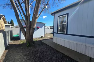 3501 Ave C, White City, OR 97503 - Photo 6