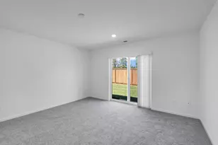 51783 Jubilee Pine Dr, La Pine, OR 97739 - Photo 10