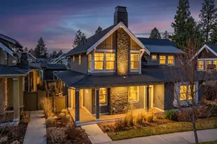 1649 NW William Clark St, Bend, OR 97703 - Photo 2