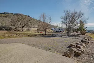 13290 Table Rock Rd, Central Point, OR 97502 - Photo 20