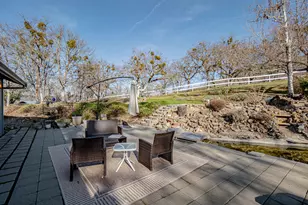 13290 Table Rock Rd, Central Point, OR 97502 - Photo 38