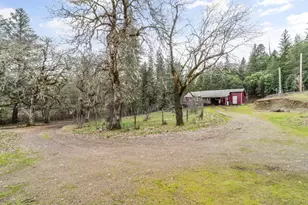 1698 Davis Creek, Selma, OR 97538 - Photo 28