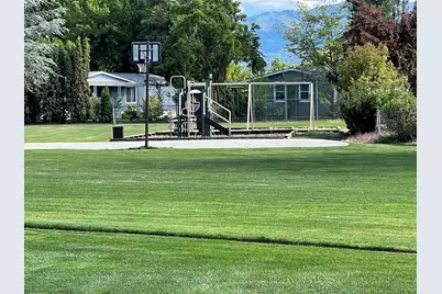 701 Tawn Cheree, Medford, OR 97501 - Photo 26