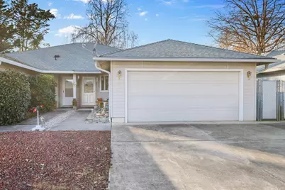 533 Brittni Lane, Central Point, OR 97502 - Photo 1