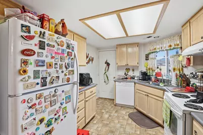 533 Brittni Lane, Central Point, OR 97502 - Photo 6