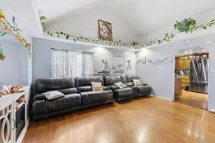 1129 Pinecroft Ave, Medford, OR 97501 - Photo 8