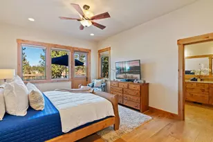 16892 Royal Coachman Dr, Sisters, OR 97759 - Photo 28