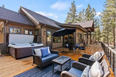 16892 Royal Coachman Drive, Sisters, OR 97759 - Photo 2