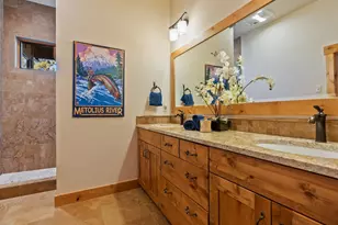 16892 Royal Coachman Dr, Sisters, OR 97759 - Photo 30