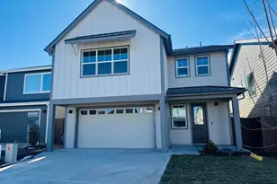 21416 SE Krakatoa Ct, Bend, OR 97702 - Photo 2