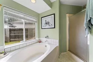 1204 Heather Ln, Central Point, OR 97502 - Photo 18