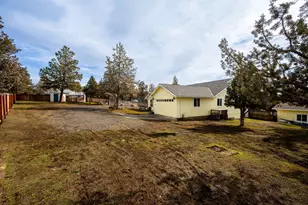 8906 SW Shad Rd, Terrebonne, OR 97760 - Photo 12