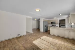 16053 Snowberry Ln, La Pine, OR 97739 - Photo 10