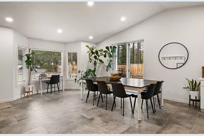 60059 Turquoise Road, Bend, OR 97702 - Photo 6