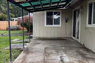 556 Glenn Way, Central Point, OR 97502 - Photo 8