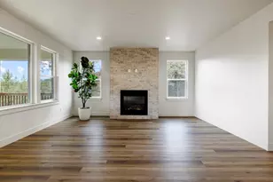 1216 Vine Maple Dr, Klamath Falls, OR 97601 - Photo 34