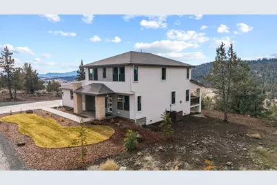 1216 Vine Maple Drive, Klamath Falls, OR 97601 - Photo 4