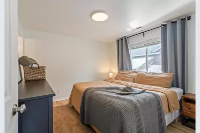 3103 SW Peridot Avenue, Redmond, OR 97756 - Photo 8