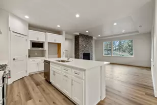 1205 Vine Maple Dr, Klamath Falls, OR 97601 - Photo 26