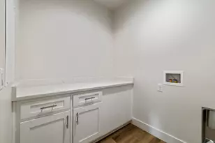 1205 Vine Maple Dr, Klamath Falls, OR 97601 - Photo 32