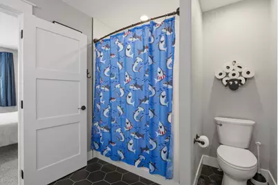 9536 Kestrel Road, Klamath Falls, OR 97601 - Photo 44