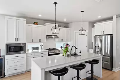 3026 NE Red Jasper Place, Bend, OR 97701 - Photo 8