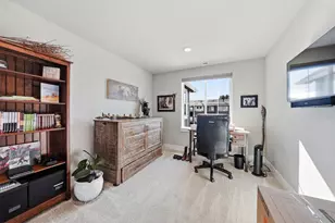 3026 NE Red Jasper Pl, Bend, OR 97701 - Photo 28