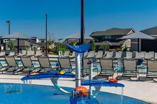 3026 NE Red Jasper Pl, Bend, OR 97701 - Photo 44