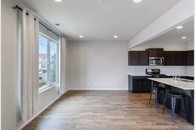 20545 SE Evian Avenue, Bend, OR 97702 - Photo 4