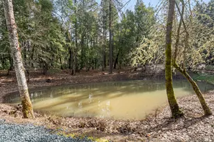 304 Woodlake Dr, Grants Pass, OR 97527 - Photo 46