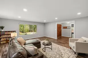 304 Woodlake Dr, Grants Pass, OR 97527 - Photo 8