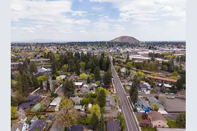 1605 NW 1st Street, Bend, OR 97703 - Photo 26