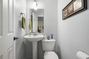 438 NW 19th St, Redmond, OR 97756 - Photo 20