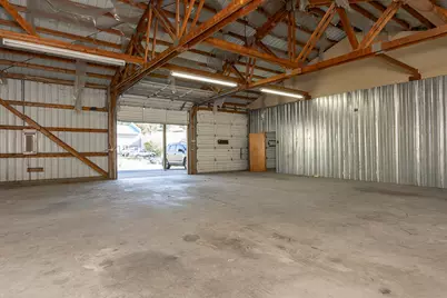 1694 NE Lynda Lane, Grants Pass, OR 97526 - Photo 6