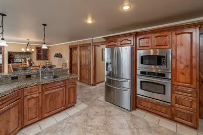 6419 NE Juniper Ridge Road, Redmond, OR 97756 - Photo 20