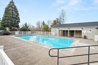 2435 Heritage Way, Medford, OR 97504 - Photo 42