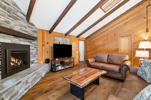 56926 E Park Ln, Sunriver, OR 97707 - Photo 14