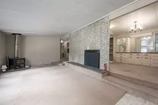 60924 Targee Dr, Bend, OR 97702 - Photo 6