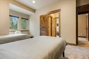 714 S Wrangler Ct, Sisters, OR 97759 - Photo 30