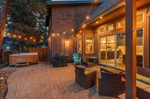 714 S Wrangler Ct, Sisters, OR 97759 - Photo 2