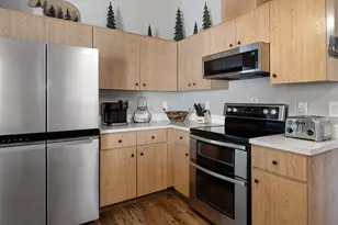 55075 Lazy River Dr, Bend, OR 97707 - Photo 16