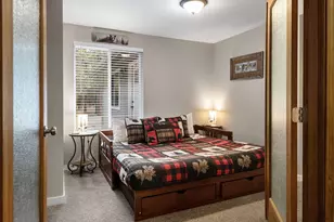 55075 Lazy River Dr, Bend, OR 97707 - Photo 22