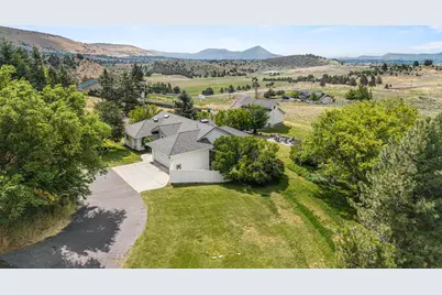 1710 Alisa Lane, Klamath Falls, OR 97601 - Photo 108