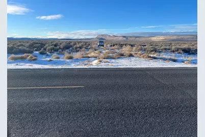 0 Christmas Valley Highway #27S19E00-00-02400, Christmas Valley, OR 97641 - Photo 14