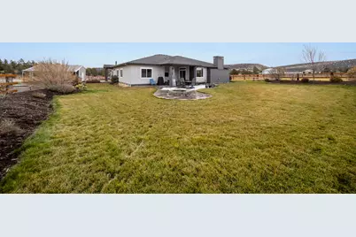 8933 NW Elizabeth Way, Prineville, OR 97754 - Photo 24